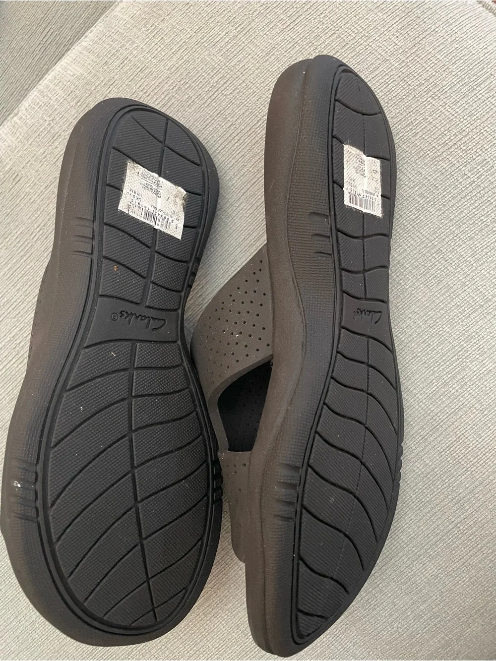 Cloudsteppers by Clarks comfortable black